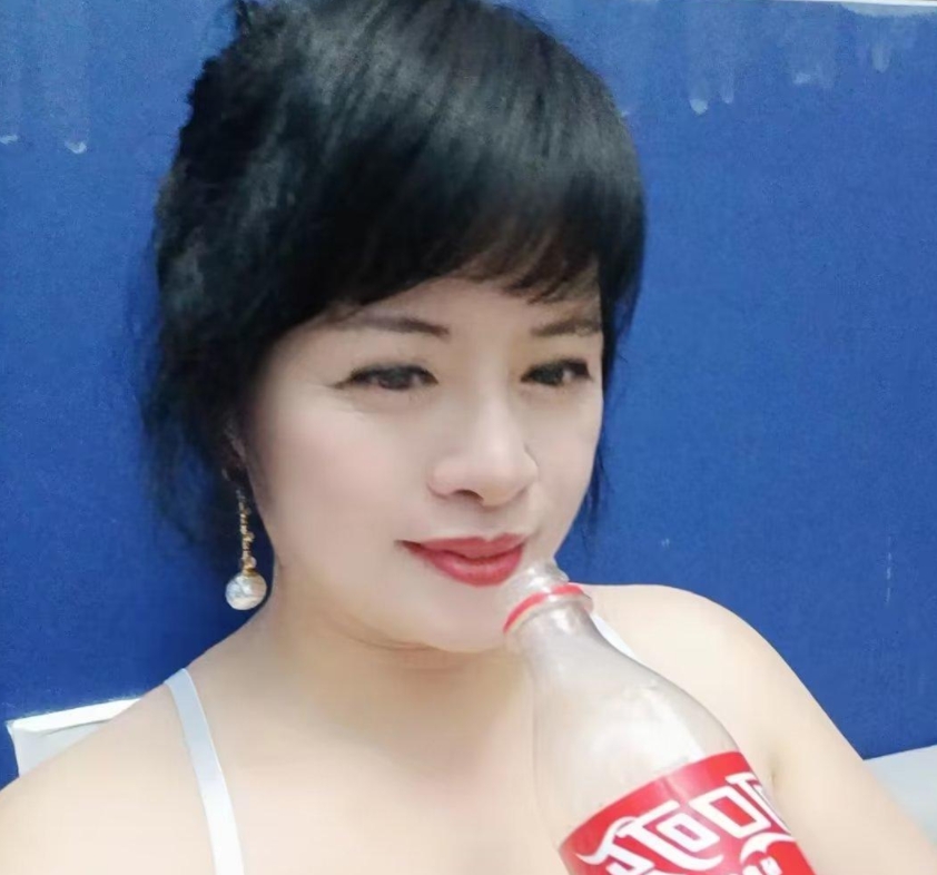 熟女，可双飞