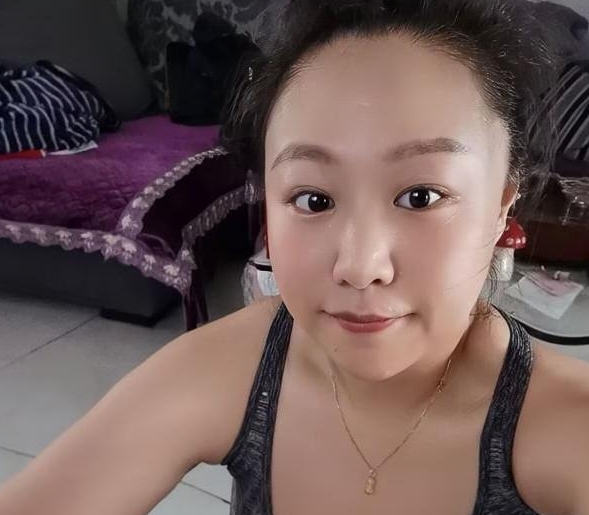 爱健身的玲芝