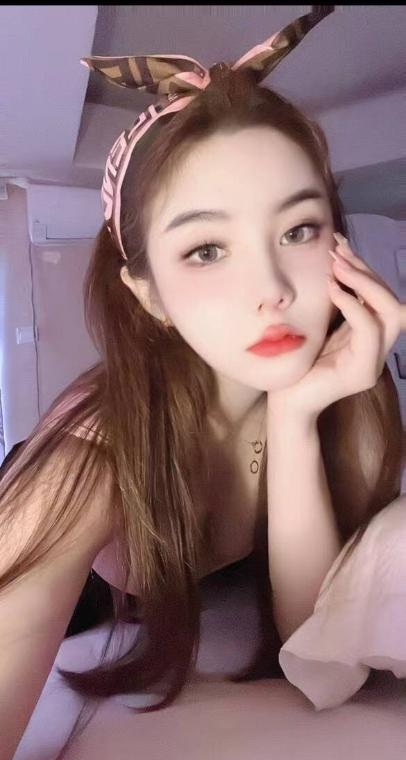 狐狸精语晨