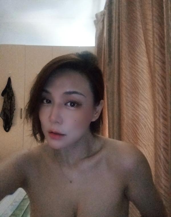 珠海大奶可爆菊石头姐