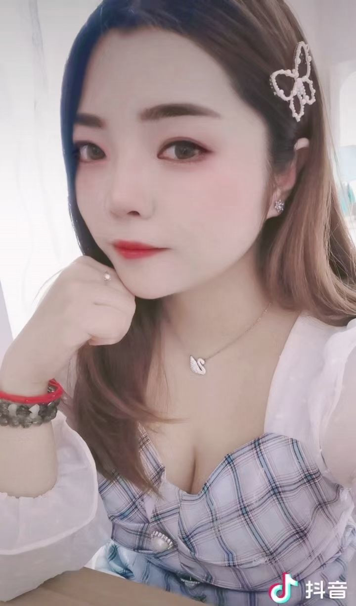 瑞安街小姐姐