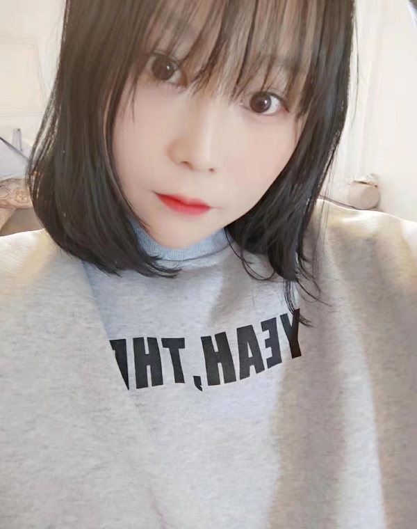 瑶海嫩口妹子小九