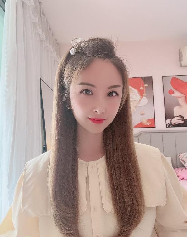 甜心小美女