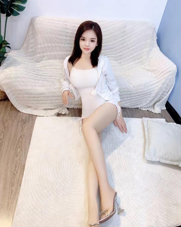 白云乐乐
