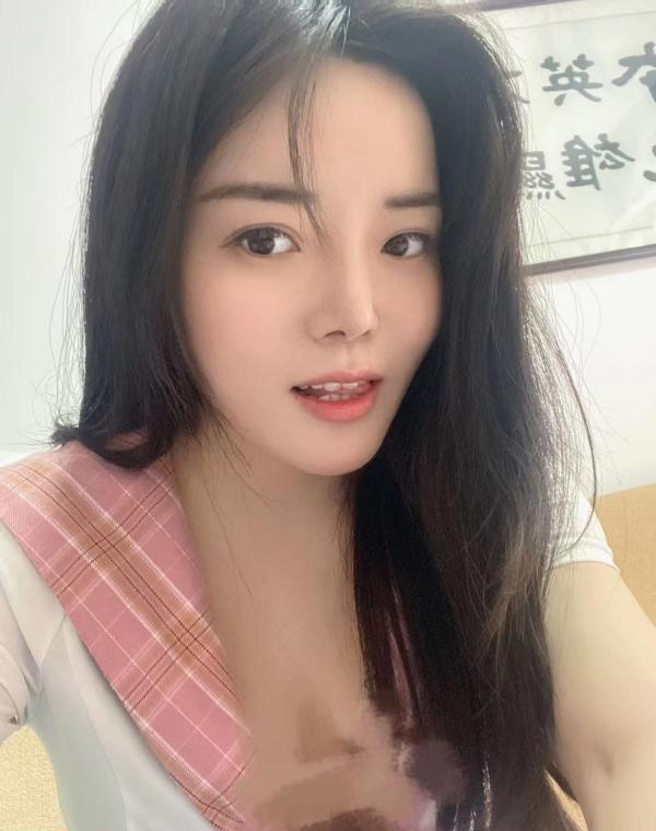 白云嘉禾望岗小蕊