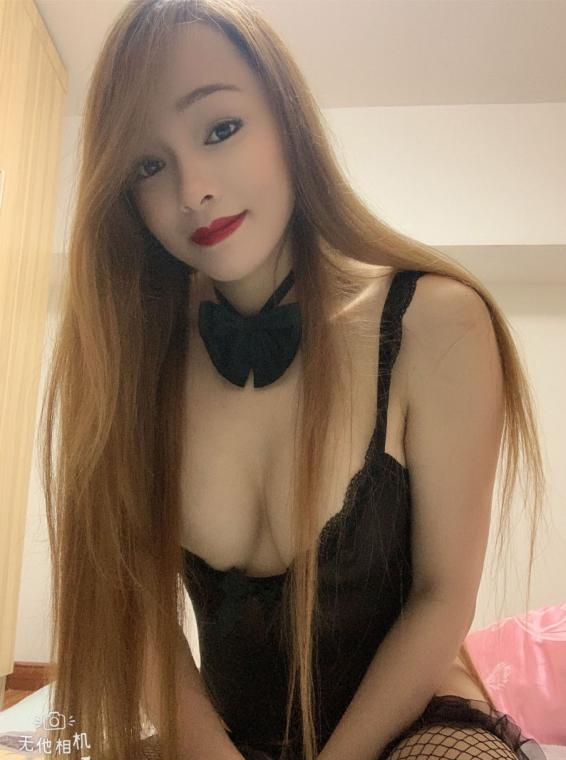 白云娜娜