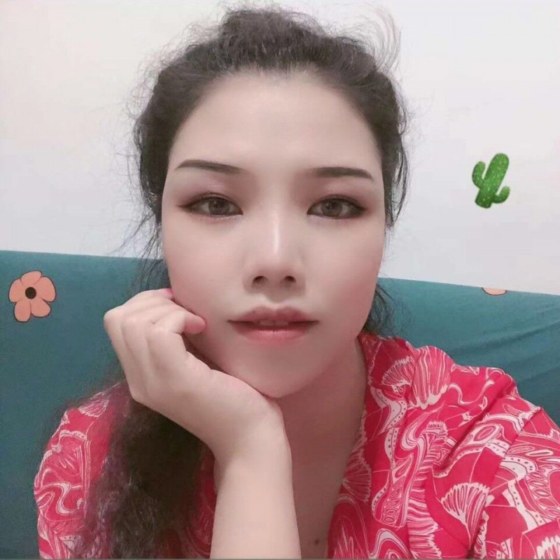 白云巨乳小慧