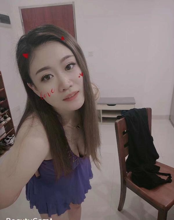 白云服务系温柔白牡丹