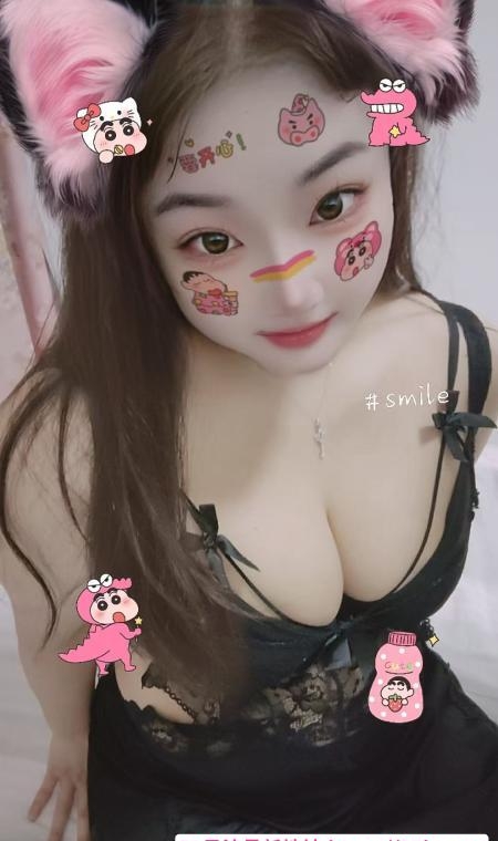 白嫩小骚妹安娜