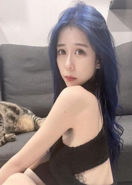 盐城蓝发小颖
