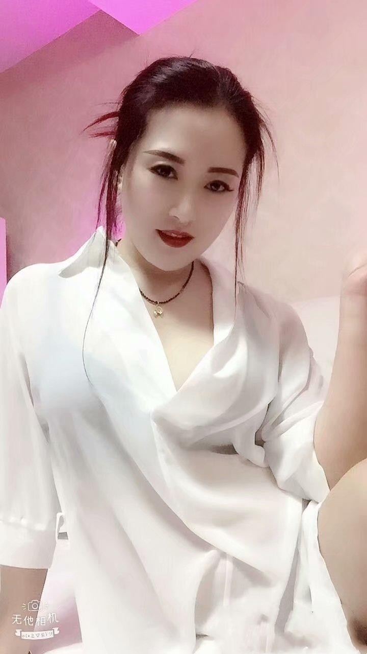 相约好胸好腿好穴好妞娜娜