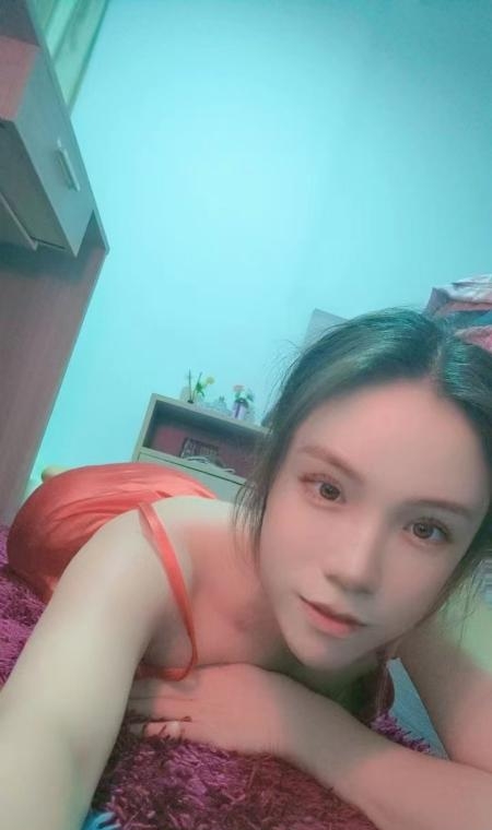 真实自做的轻少妇