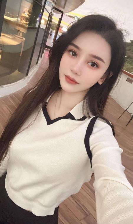 福田颜值服务小姐姐