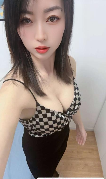 章贡性感少妇糖糖