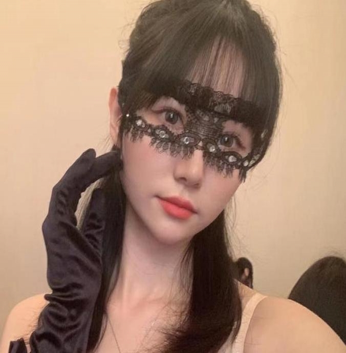 粉嫩少妇