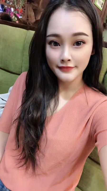 红谷滩性感小姐姐