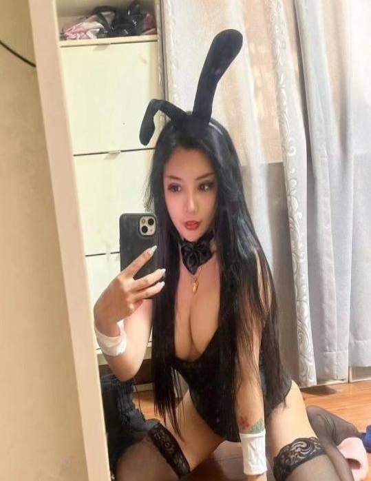 网红脸桃子