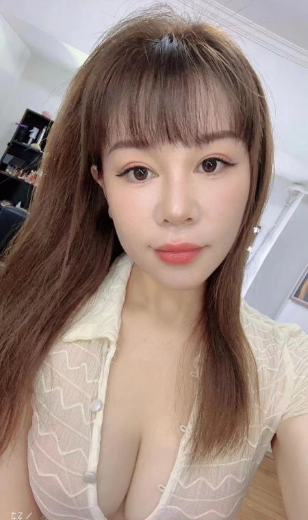 罗湖冰冰