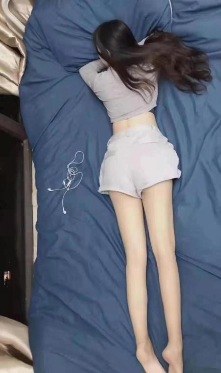 罗湖美腿老师小琪