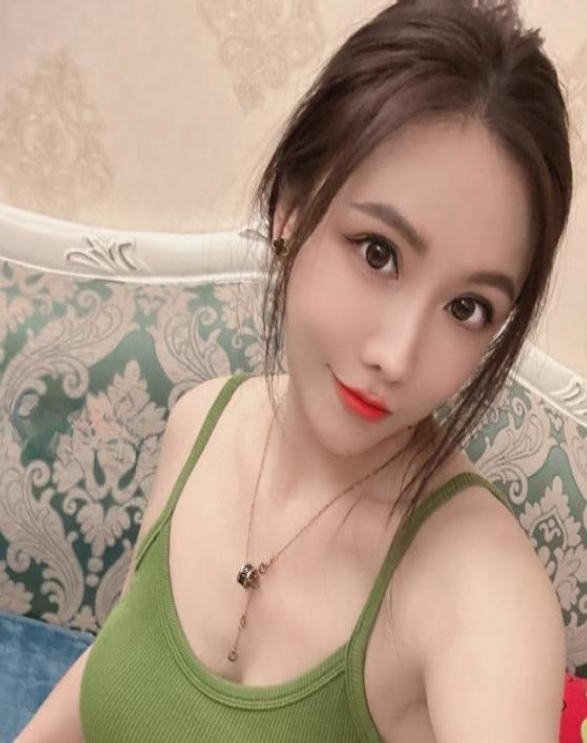 罗湖魔鬼身材Tina