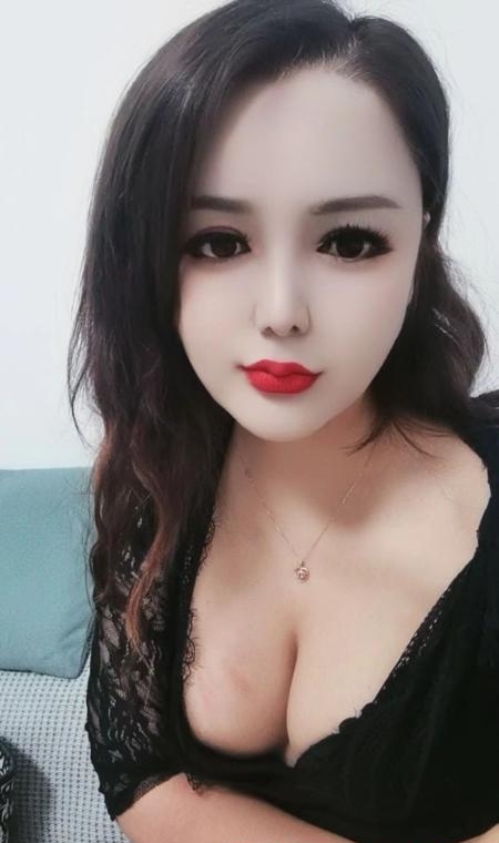 美胸少妇会喷潮