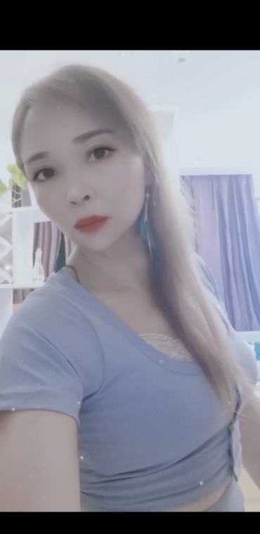翻身少妇