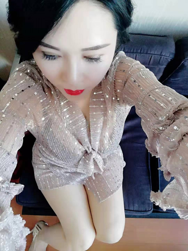 肚皮舞下面绝活少妇