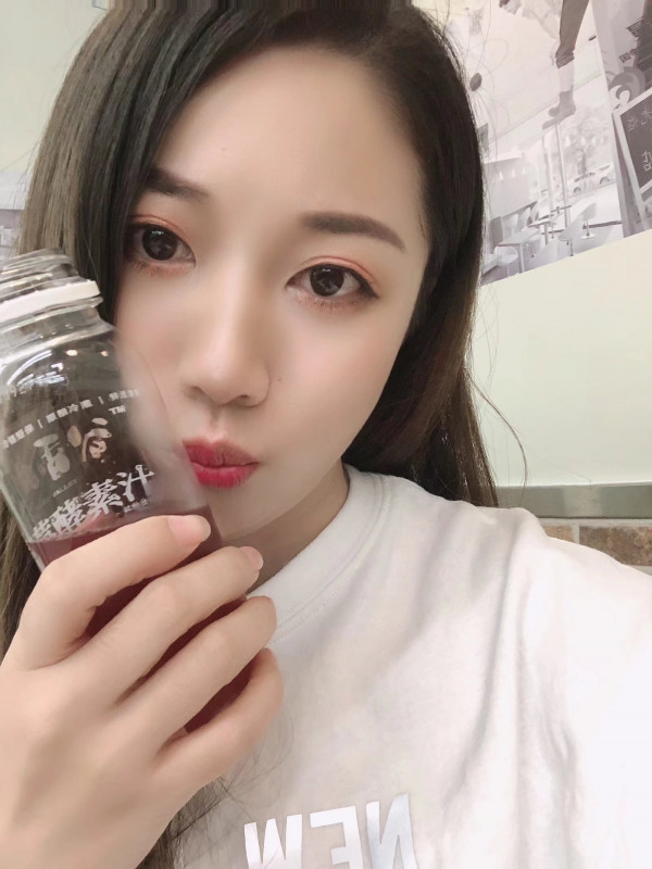 肤白貌美波霸美人