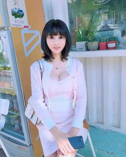 胸大口活好的年轻妹子，性价比不错