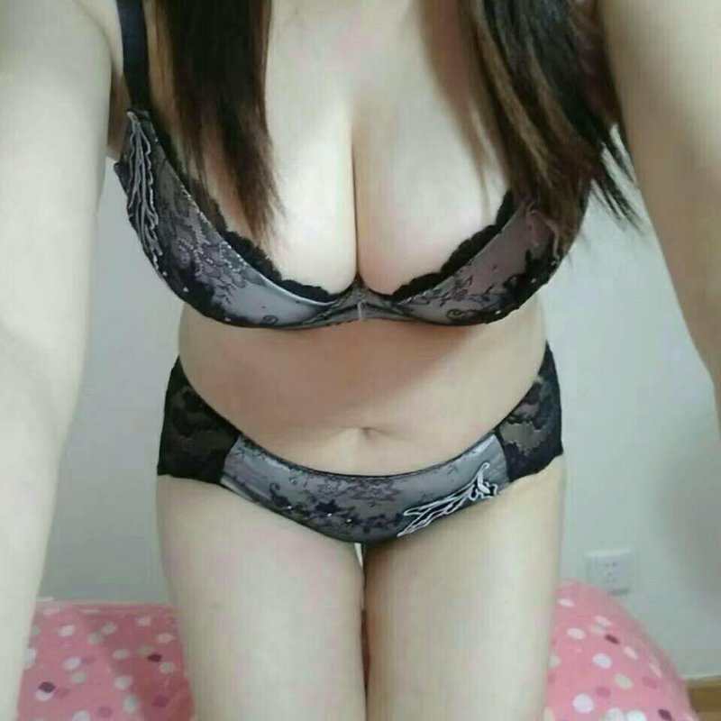 胸大活好屁屁粉