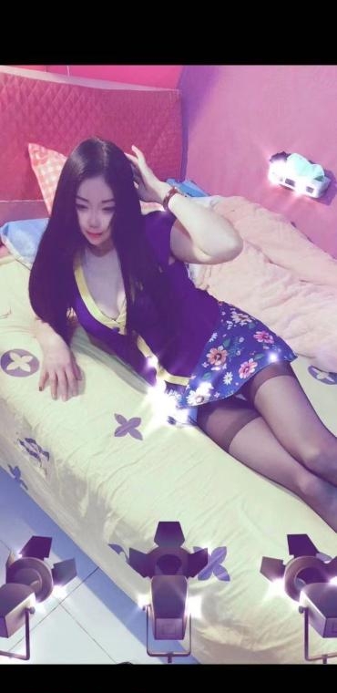 胸大长腿熟妇