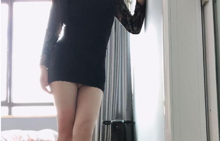 腿型非常爽的妹子
