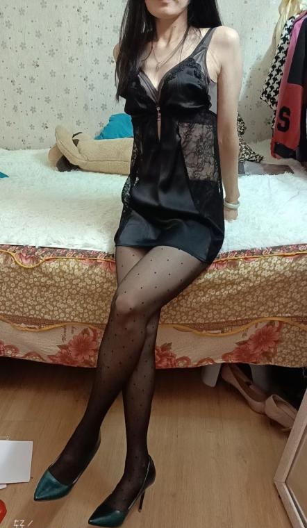 苗条水蛇腰熟女