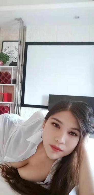 茶子山地铁站附近大奶