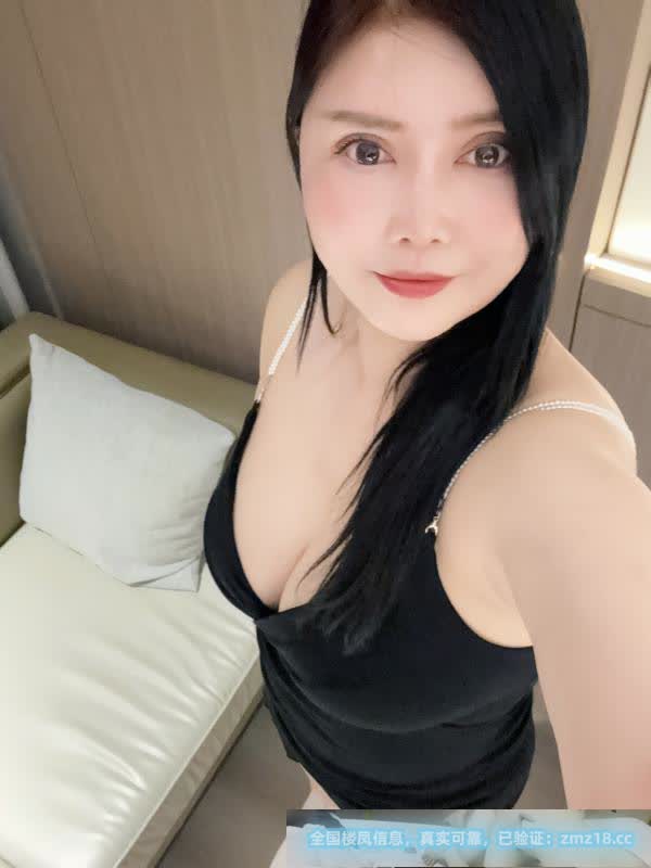 莞式服务大奶