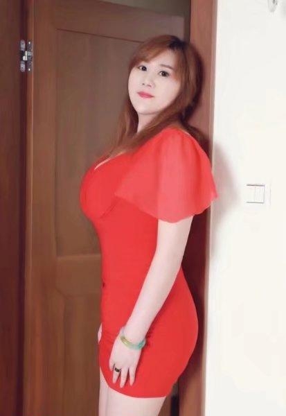 西局附近巨臀熟女
