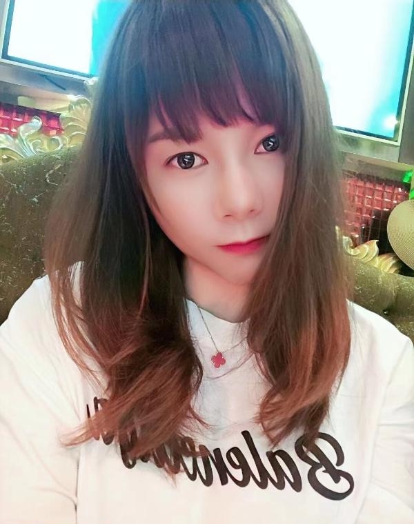 西直门大胸妹子
