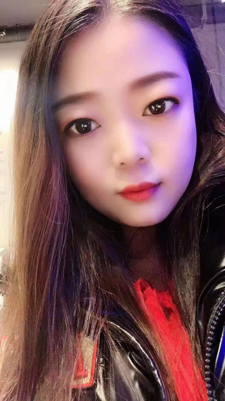 西青眼镜姐家姐妹花