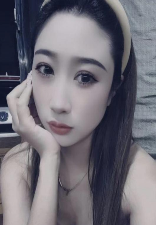 越秀娜娜少妇