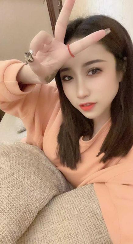 越秀小良家依娜