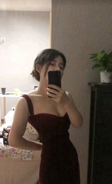 身材不错小御姐