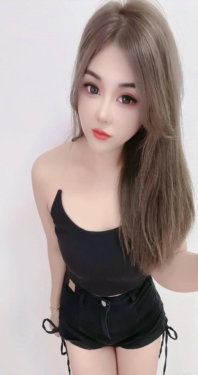 身材好颜值高钧钧