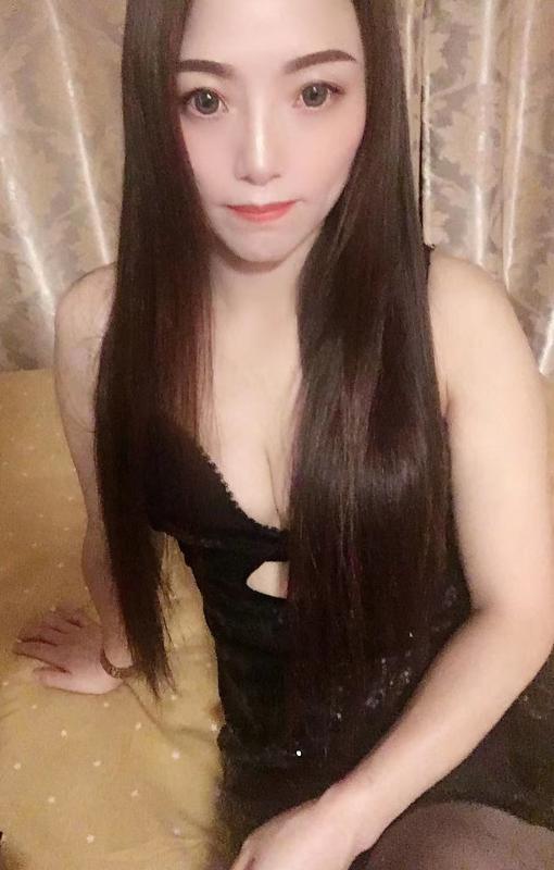 身材高挑轻熟女