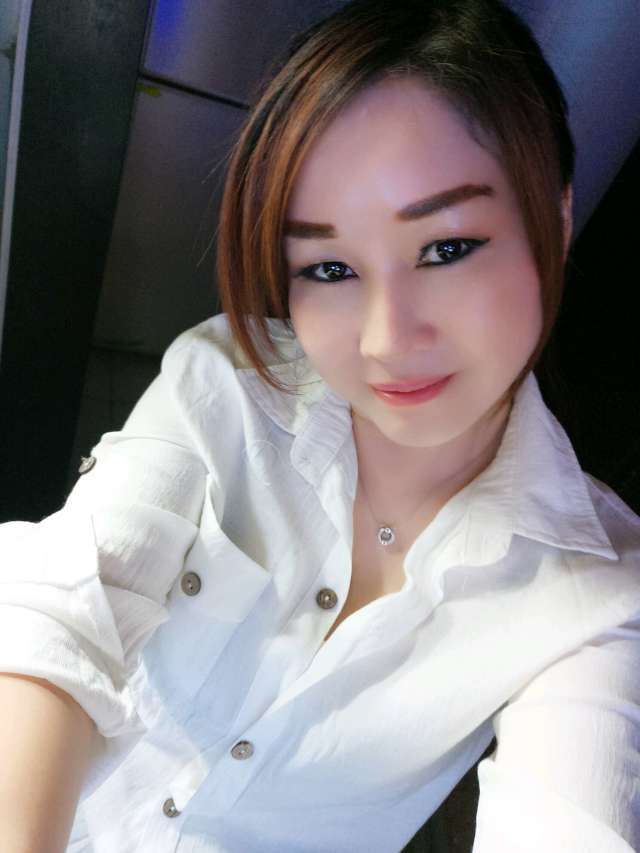 轻熟女一枚