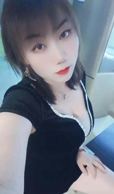 轻熟风骚泄火少妇