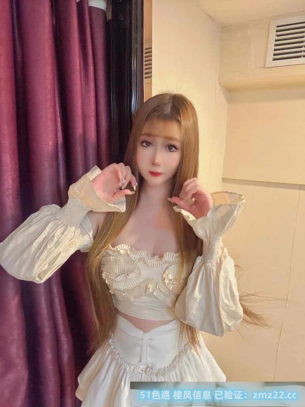 酥胸美腿甜妹纸