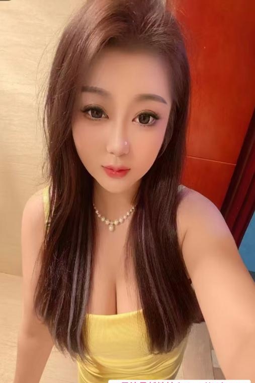 铁西大胸小美女