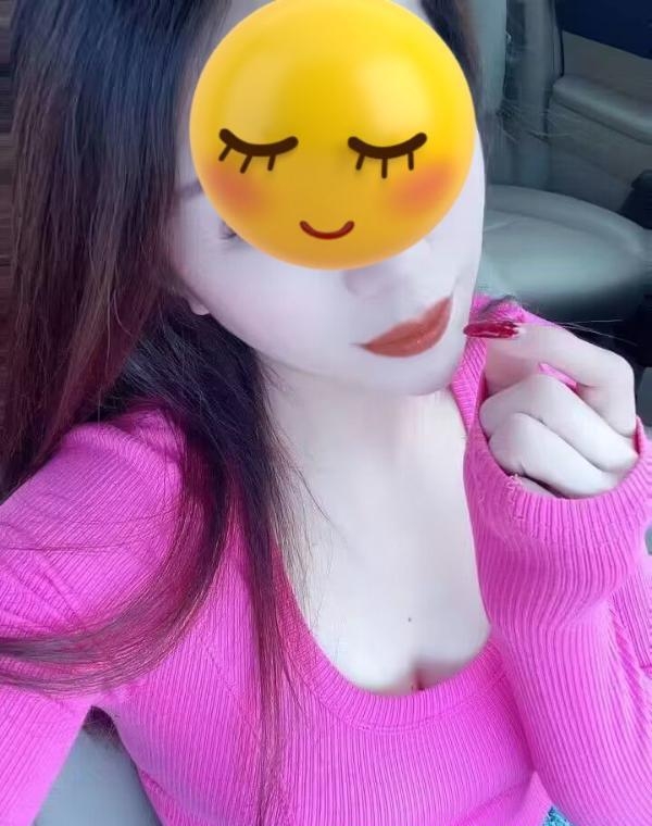 长腿兼职妹