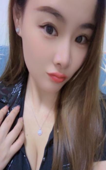 长腿美容师姗姗