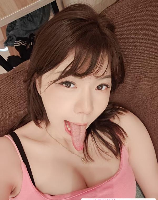 长舌少妇